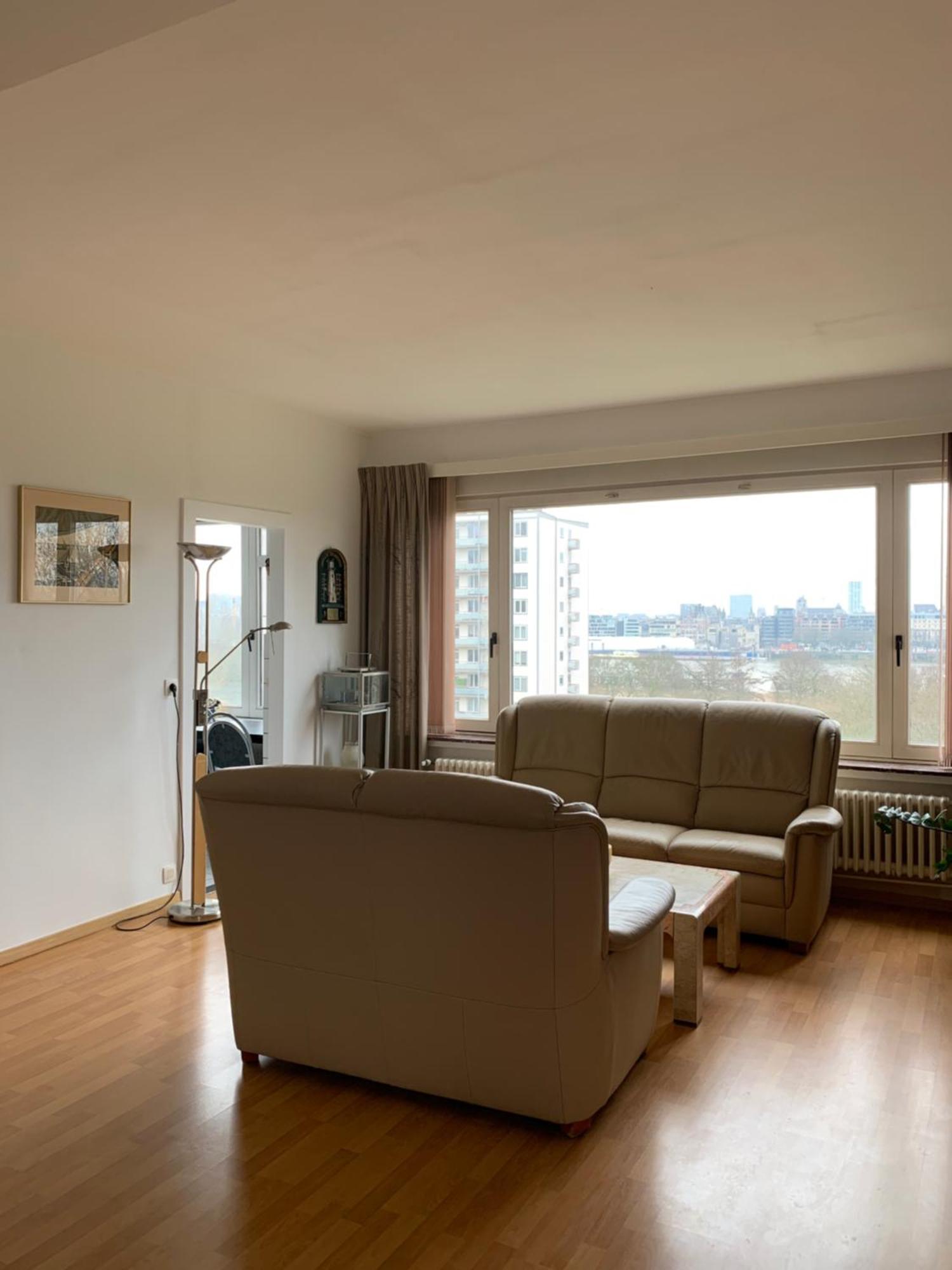 Apartment Linkerover- City Centre & Cathedral View แอนต์เวิร์ป ภายนอก รูปภาพ